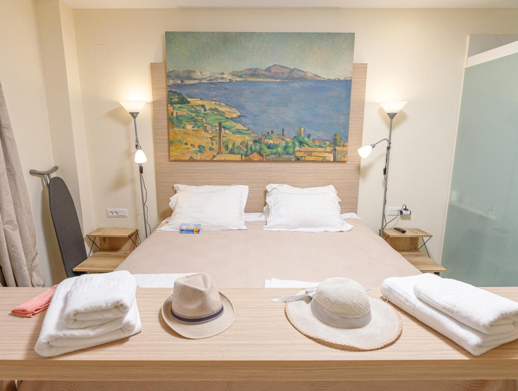 Notus Chania Crete Apartahotel