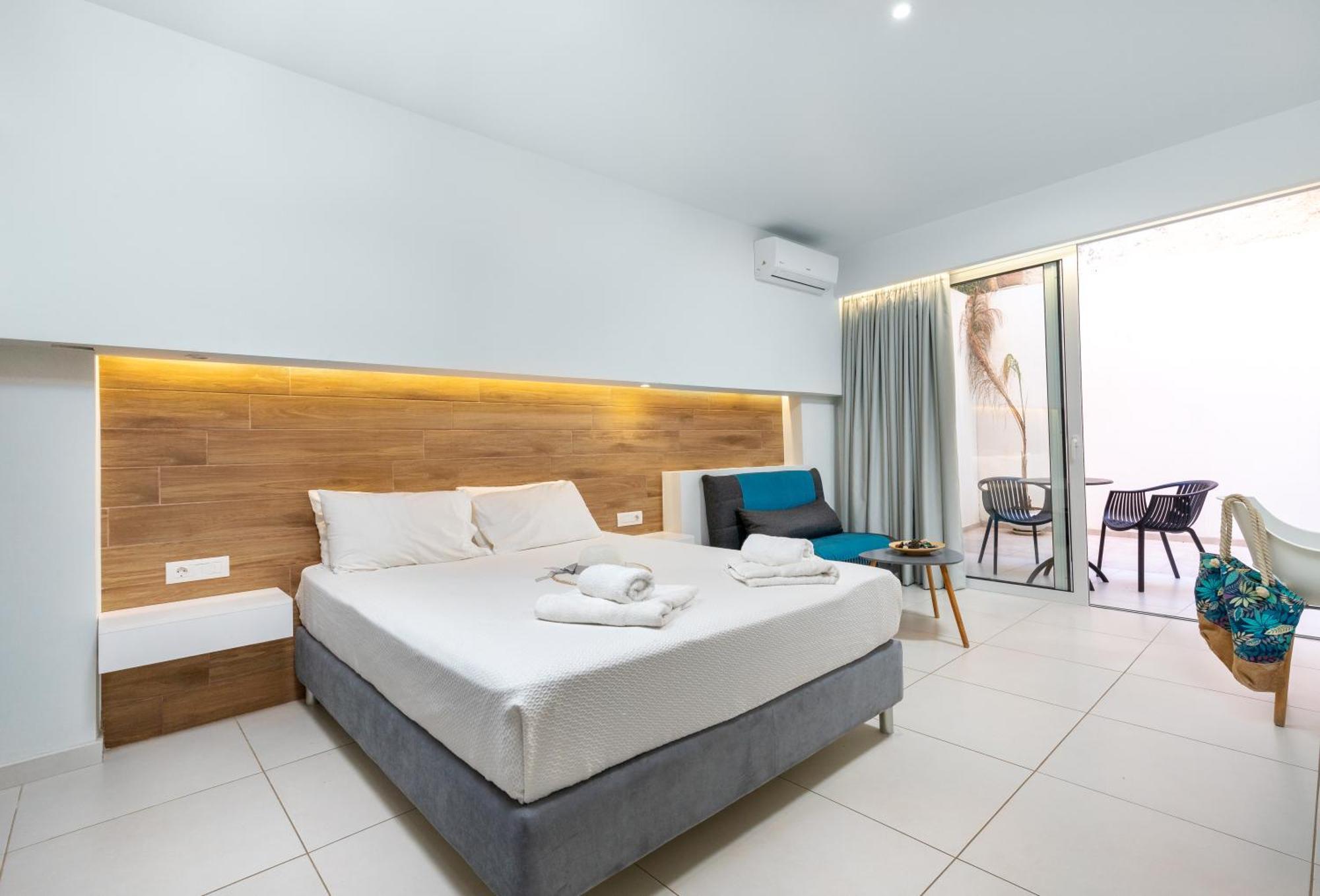 Apartahotel Notus Chania Crete La Canea